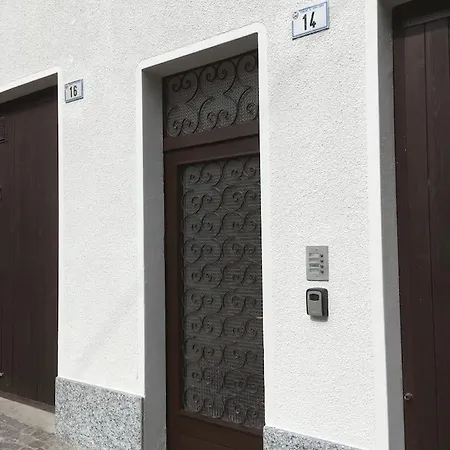 La Casa Di Albertina Gera Lario
